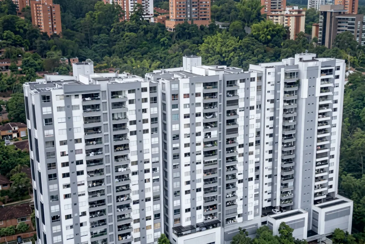 Mont Claire, Envigado
